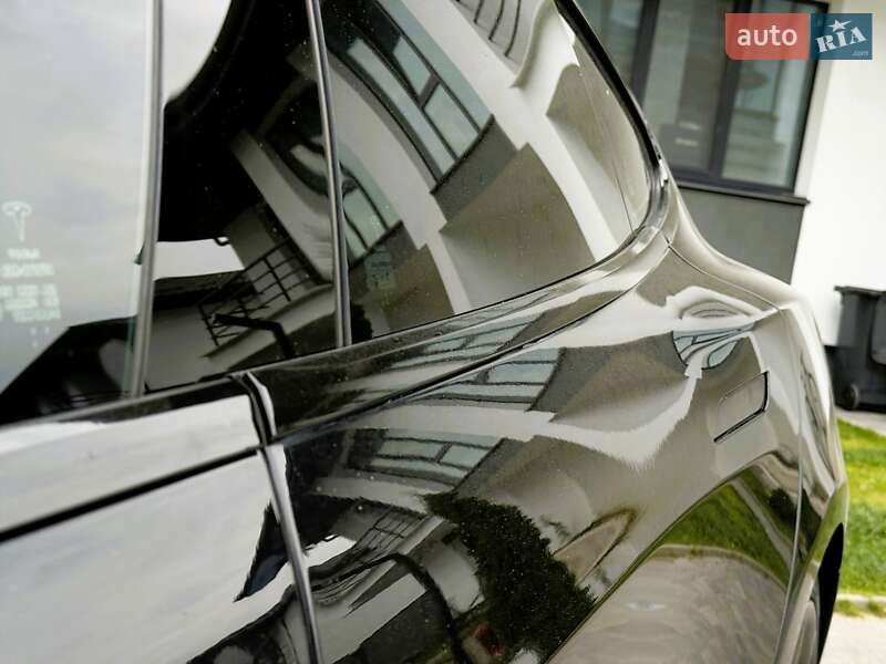 Лифтбек Tesla Model S 2016 в Ровно фото 21 Лифтбек Tesla Model S 2016 в Ровно