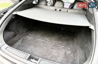 Лифтбек Tesla Model S 2016 в 