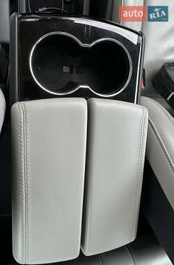 Лифтбек Tesla Model S 2014 в 