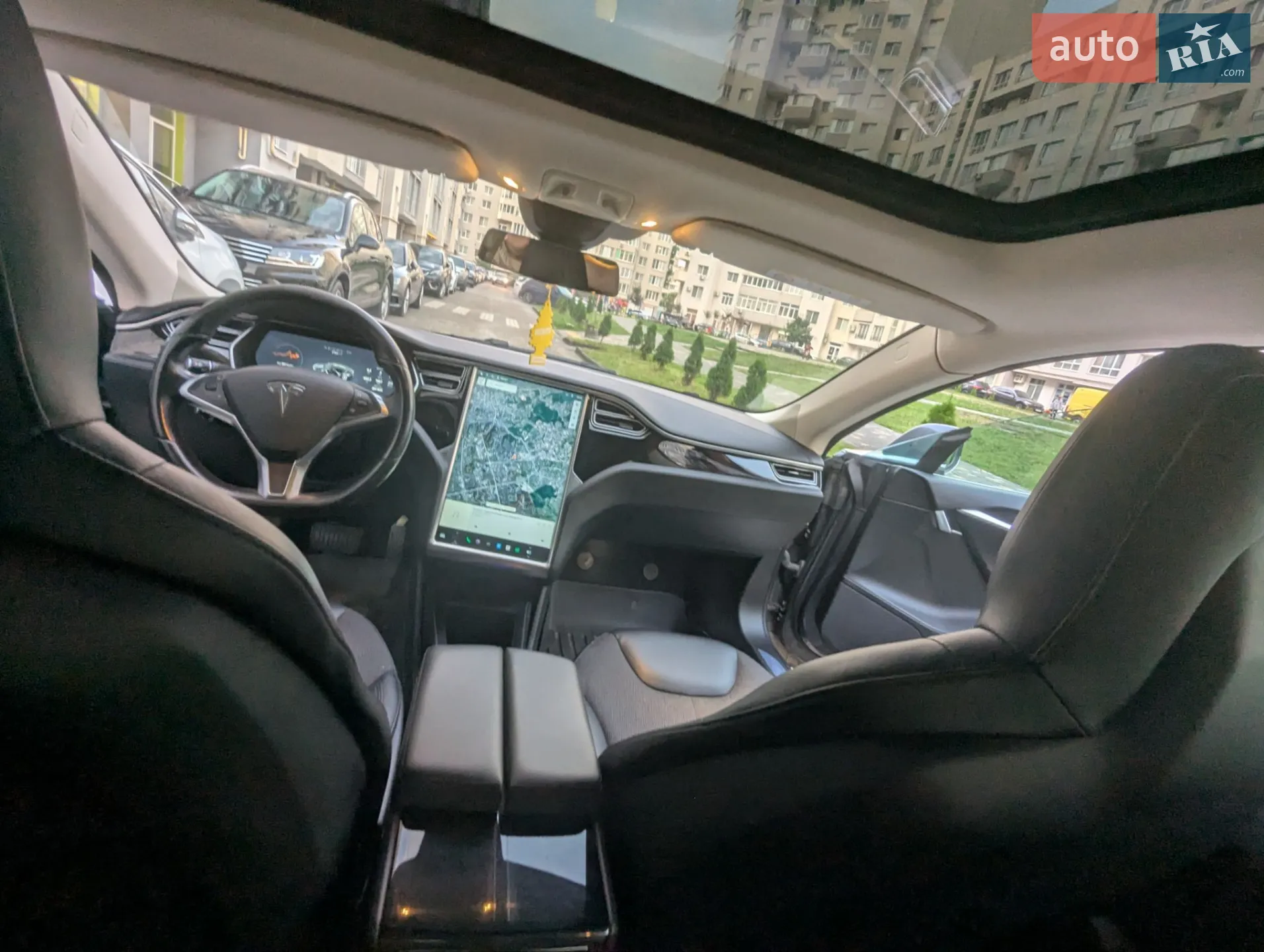 2015 Tesla Model S - мініатюра 5