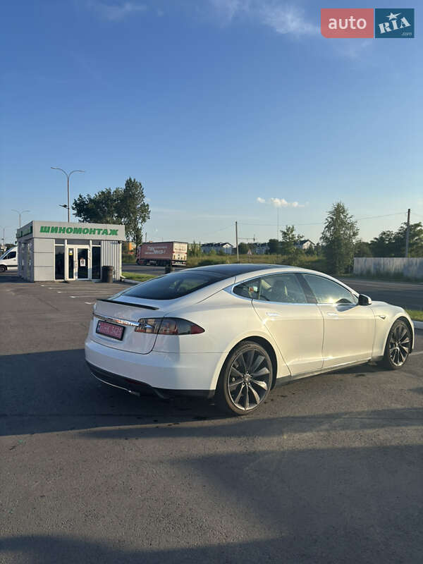 Лифтбек Tesla Model S 2012 в Луцке фото 6 Лифтбек Tesla Model S 2012 в Луцке