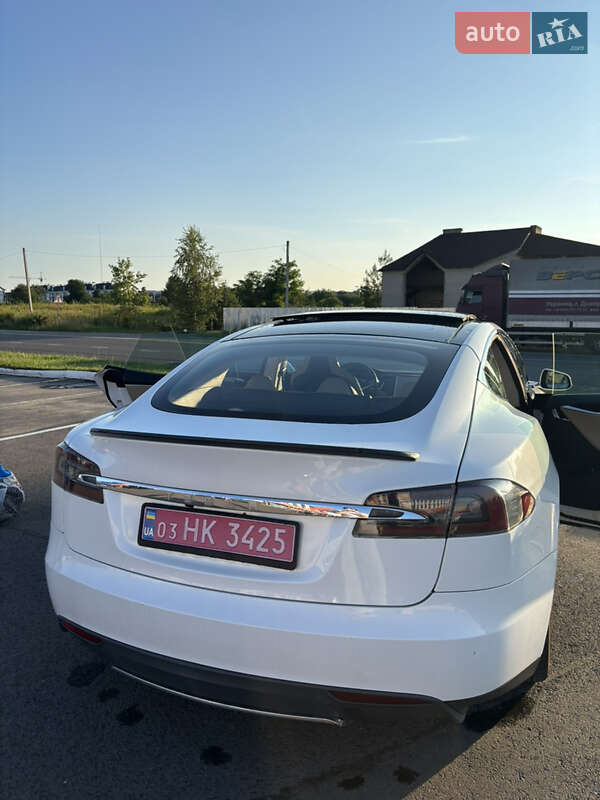 Лифтбек Tesla Model S 2012 в Луцке фото 37 Лифтбек Tesla Model S 2012 в Луцке