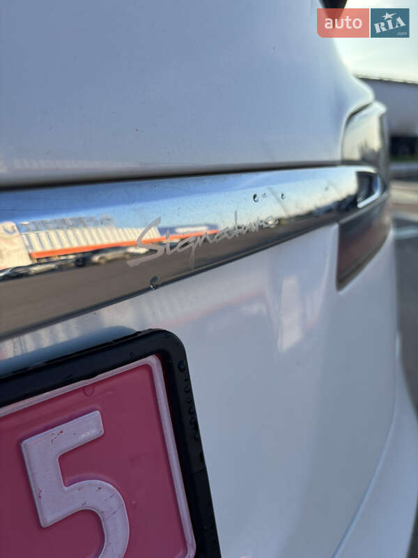 Лифтбек Tesla Model S 2012 в Луцке фото 52 Лифтбек Tesla Model S 2012 в Луцке