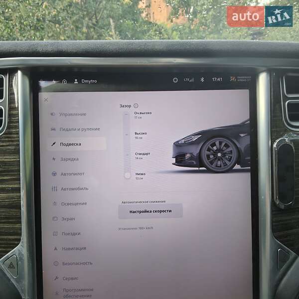 Лифтбек Tesla Model S 2016 в Виннице