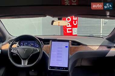 Лифтбек Tesla Model S 2020 в 