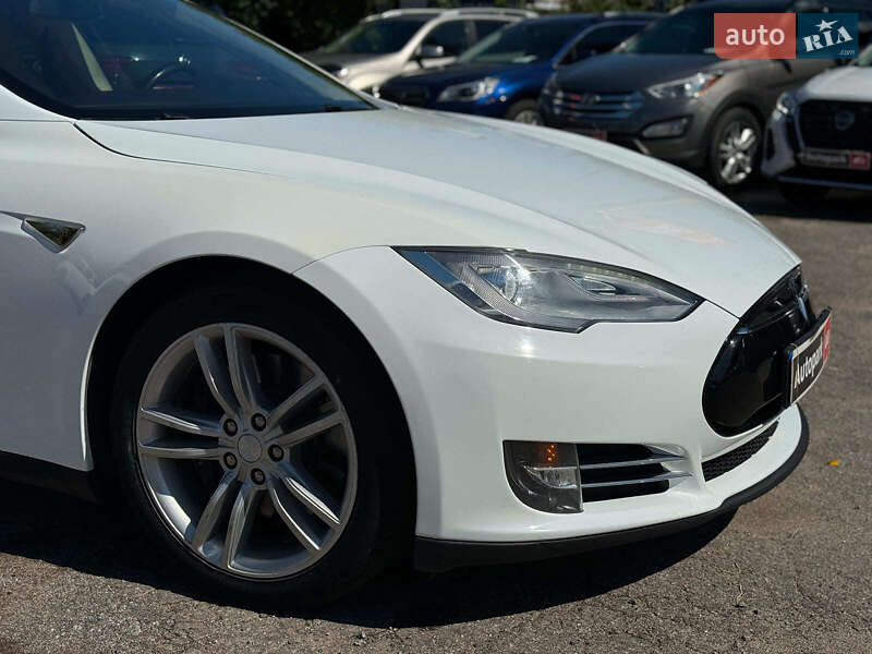 Лифтбек Tesla Model S 2013 в Виннице фото 6 Лифтбек Tesla Model S 2013 в Виннице