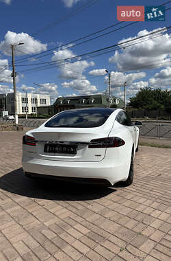 Ліфтбек Tesla Model S 2018 в 
