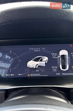 Ліфтбек Tesla Model S 2018 в 