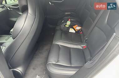 Лифтбек Tesla Model S 2020 в 