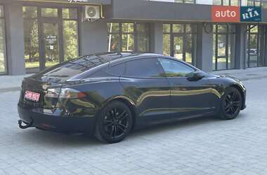 Лифтбек Tesla Model S 2018 в Луцке