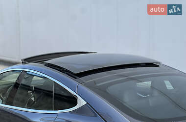 Лифтбек Tesla Model S 2014 в 