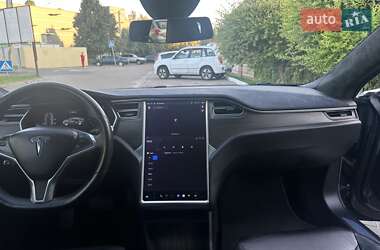 Ліфтбек Tesla Model S 2015 в 
