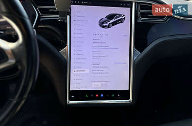 Ліфтбек Tesla Model S 2017 в 