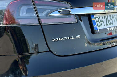 Ліфтбек Tesla Model S 2017 в 