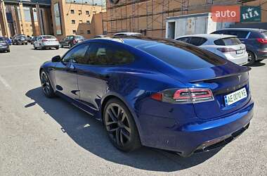 Лифтбек Tesla Model S 2022 в 