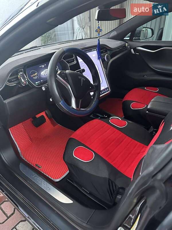 Лифтбек Tesla Model S 2014 в Хмельницком фото 3 Лифтбек Tesla Model S 2014 в Хмельницком