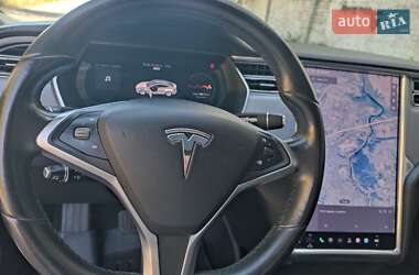 Ліфтбек Tesla Model S 2014 в 