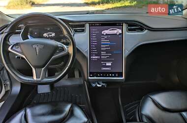 Ліфтбек Tesla Model S 2014 в 