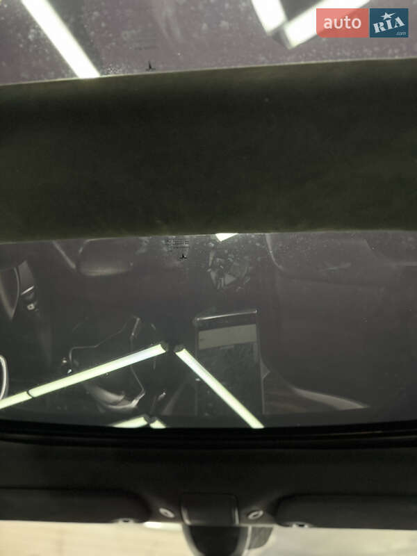 Лифтбек Tesla Model S 2016 в Харькове
