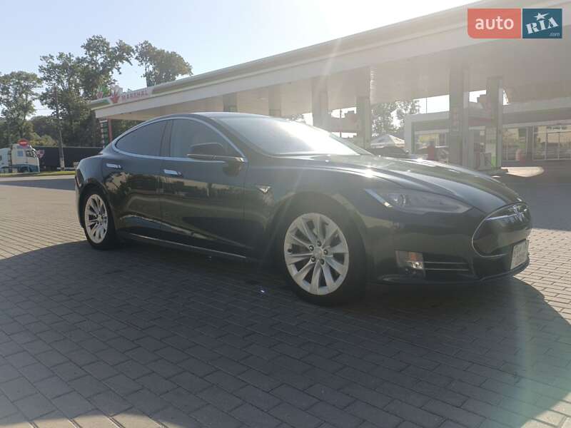 Лифтбек Tesla Model S 2012 в Житомире