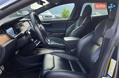Ліфтбек Tesla Model S 2019 в 