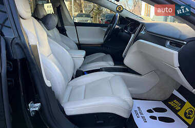 Лифтбек Tesla Model S 2018 в 
