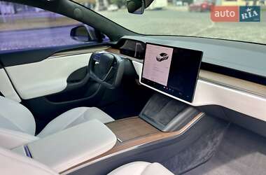 Лифтбек Tesla Model S 2022 в 
