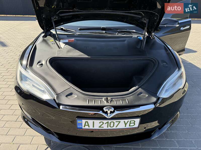 Лифтбек Tesla Model S 2018 в Березане фото 10 Лифтбек Tesla Model S 2018 в Березане