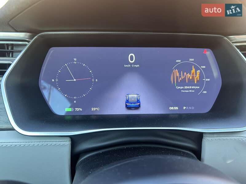 Лифтбек Tesla Model S 2016 в Киеве