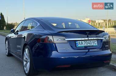 Ліфтбек Tesla Model S 2016 в 