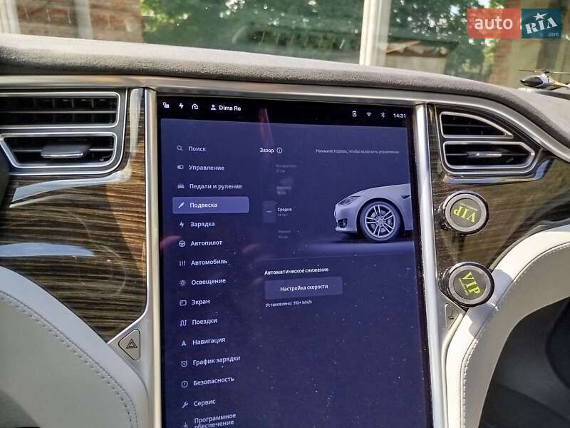 Лифтбек Tesla Model S 2015 в Луцке фото 10 Лифтбек Tesla Model S 2015 в Луцке