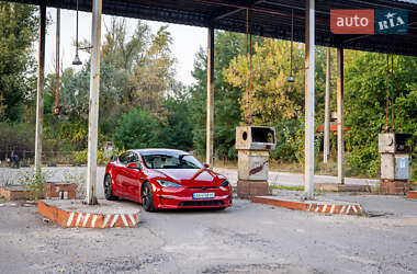 Лифтбек Tesla Model S 2022 в 