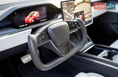Лифтбек Tesla Model S 2022 в 