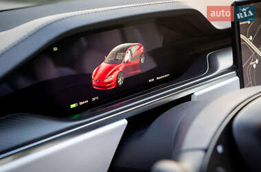 Лифтбек Tesla Model S 2022 в 