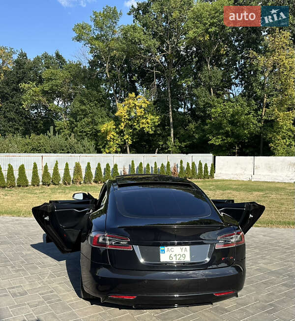 Ліфтбек Tesla Model S 2016 в Луцьку фото 7 Ліфтбек Tesla Model S 2016 в Луцьку