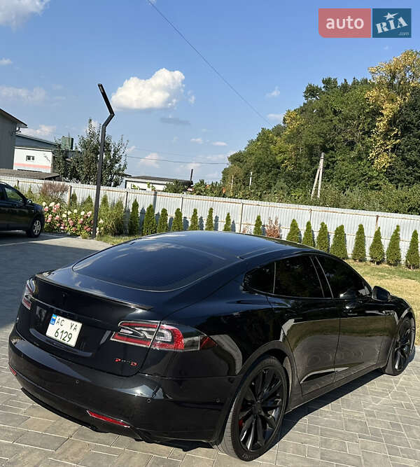 Ліфтбек Tesla Model S 2016 в Луцьку фото 16 Ліфтбек Tesla Model S 2016 в Луцьку