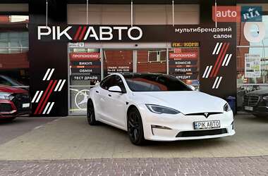 Ліфтбек Tesla Model S 2024 в Львові