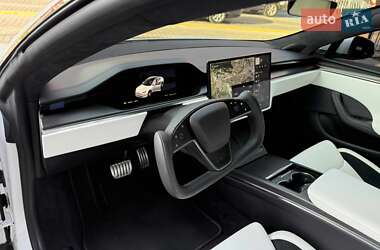 Лифтбек Tesla Model S 2024 в 