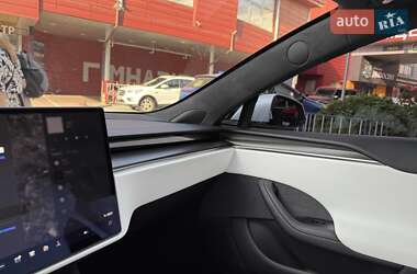 Лифтбек Tesla Model S 2024 в 