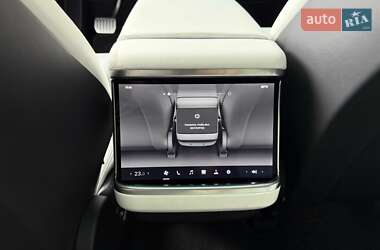 Лифтбек Tesla Model S 2024 в 