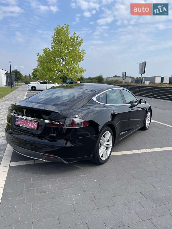 Лифтбек Tesla Model S 2013 в Мукачево
