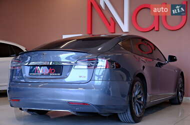 Ліфтбек Tesla Model S 2013 в 