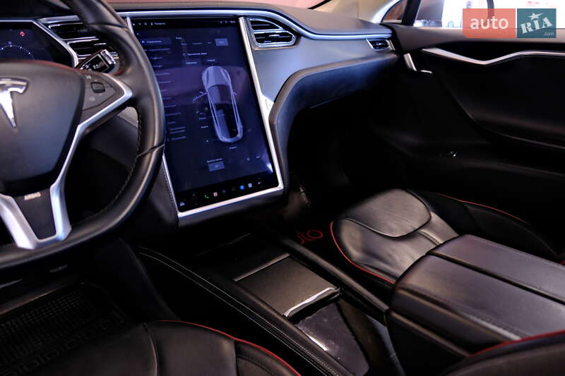Лифтбек Tesla Model S 2013 в Одессе фото 25 Лифтбек Tesla Model S 2013 в Одессе