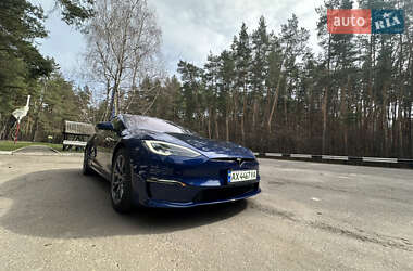 Лифтбек Tesla Model S 2022 в 