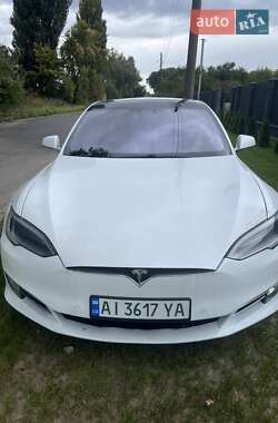 Ліфтбек Tesla Model S 2016 в Броварах