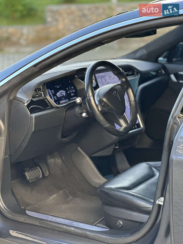 Ліфтбек Tesla Model S 2015 в Львові фото 11 Ліфтбек Tesla Model S 2015 в Львові