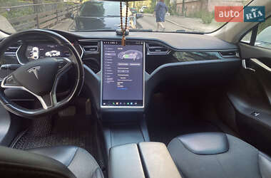 Ліфтбек Tesla Model S 2016 в 