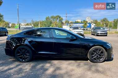 Лифтбек Tesla Model S 2022 в 