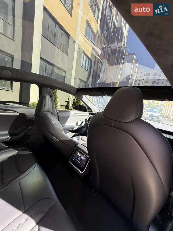 Лифтбек Tesla Model S 2021 в Ивано-Франковске фото 28 Лифтбек Tesla Model S 2021 в Ивано-Франковске