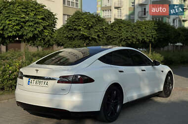 Ліфтбек Tesla Model S 2014 в 
